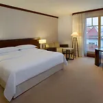 Sheraton מלון 5*