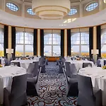 מלון Sheraton 5*