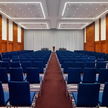 شيراتون فندق 5*