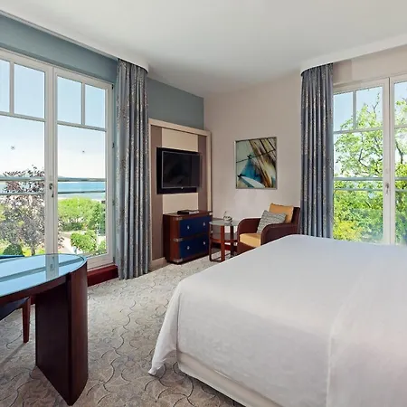 Szálloda Sheraton 5*
