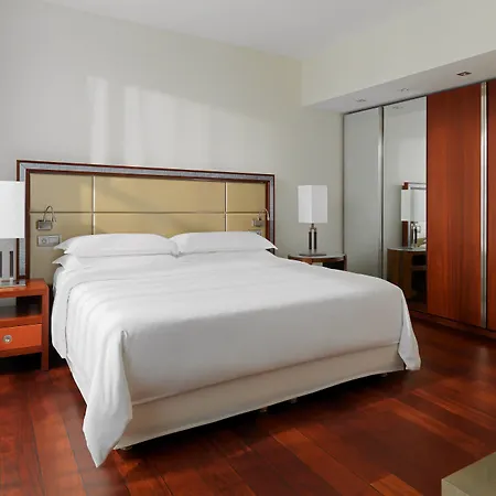 索波特喜来登酒店 酒店 5*